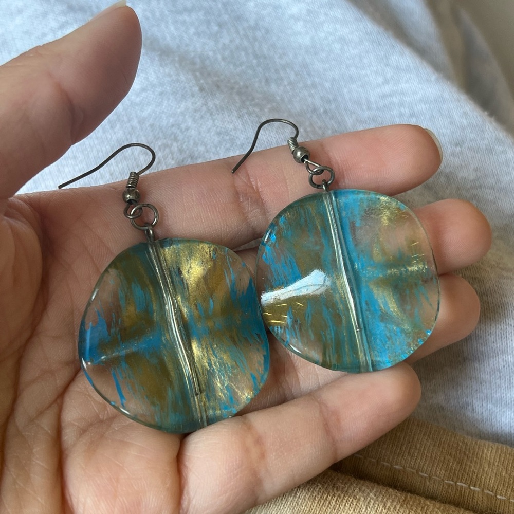 Handmade ocean blue earrings😍